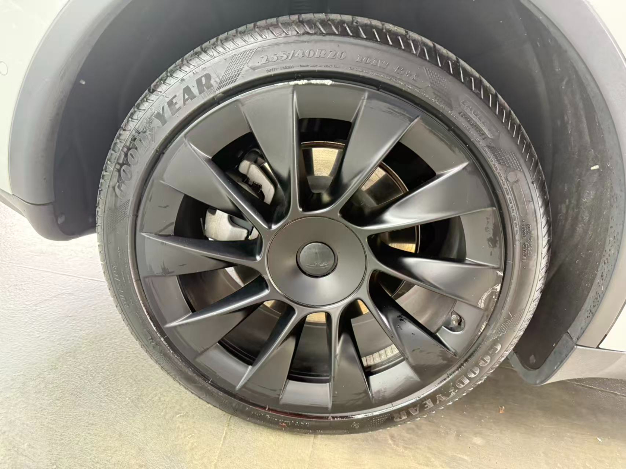 2022 Tesla Model Y Long Range photo 21