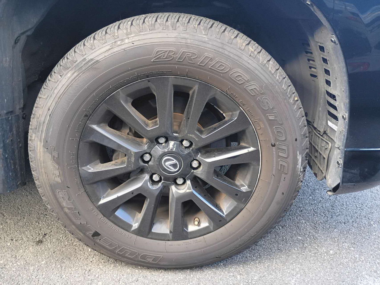 2022 Lexus GX 460 Base photo 21