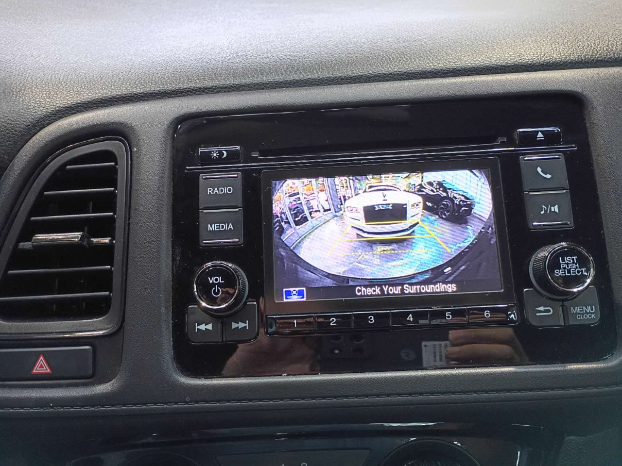 2022 Honda HR-V LX photo 8