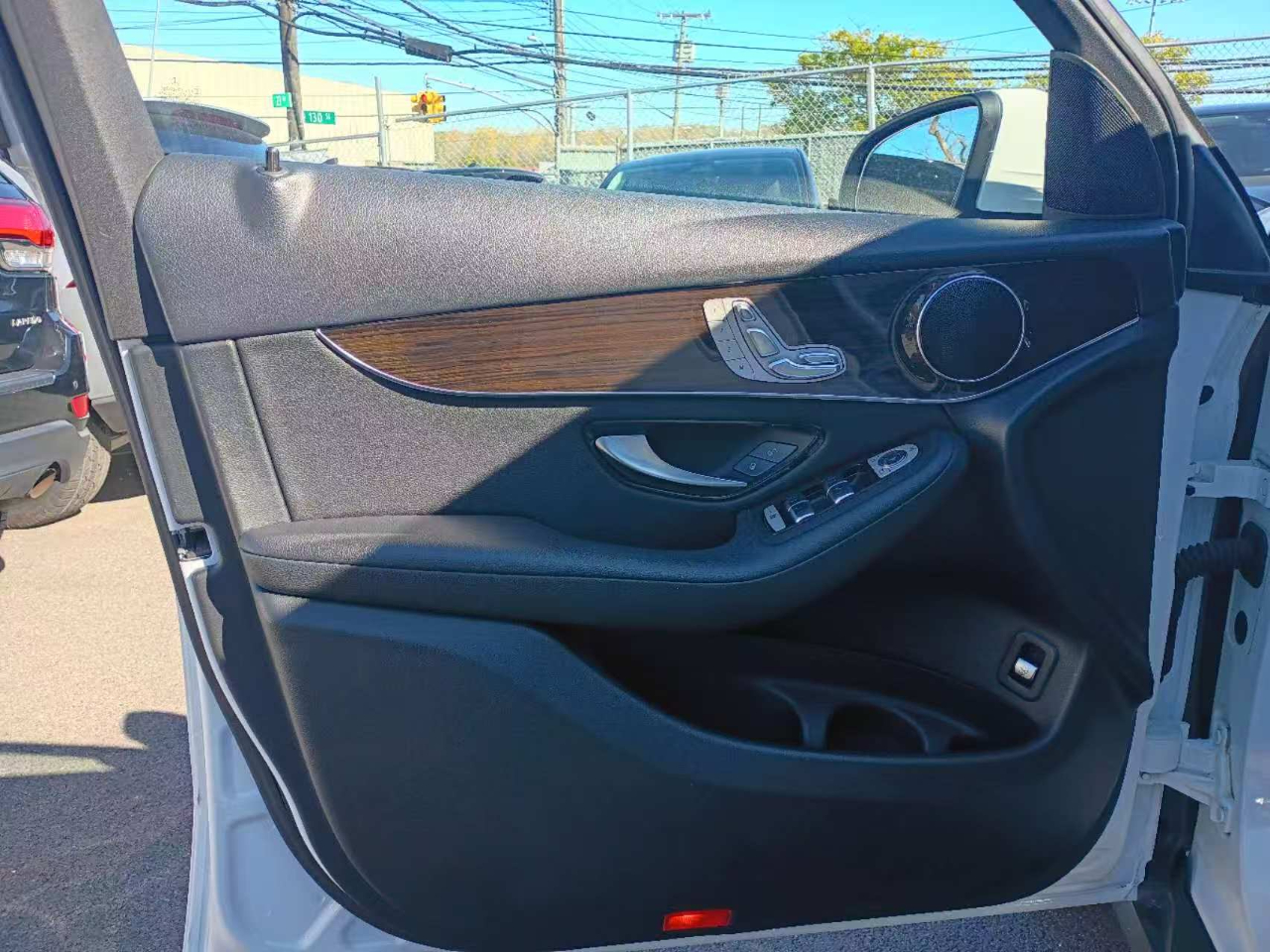 Mercedes-Benz GLC-Class GLC300 2018 Mercedes-Benz GLC-Class GLC300 2018