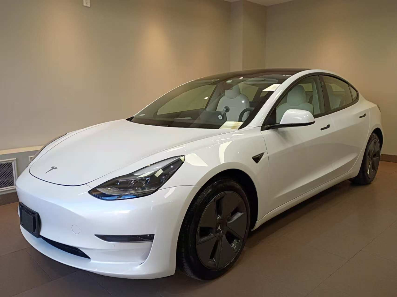 Tesla Model 3 Standard Range Plus 2021 Tesla Model 3 Standard Range Plus 2021