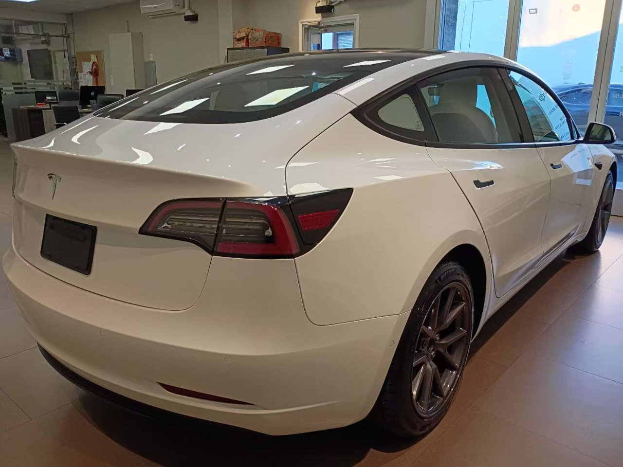 Tesla Model 3 Standard Range Plus 2021 Tesla Model 3 Standard Range Plus 2021