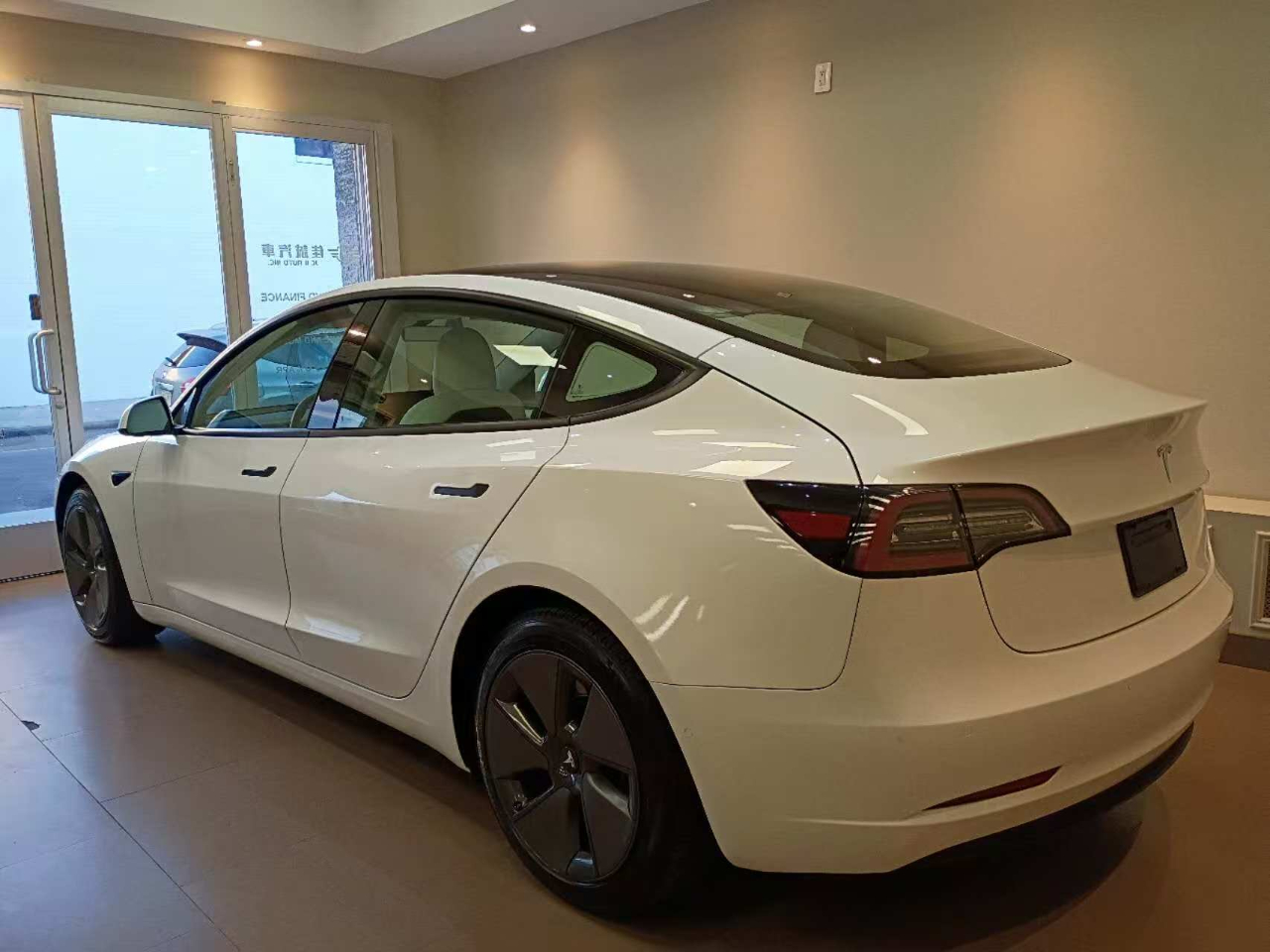 Tesla Model 3 Standard Range Plus 2021 Tesla Model 3 Standard Range Plus 2021