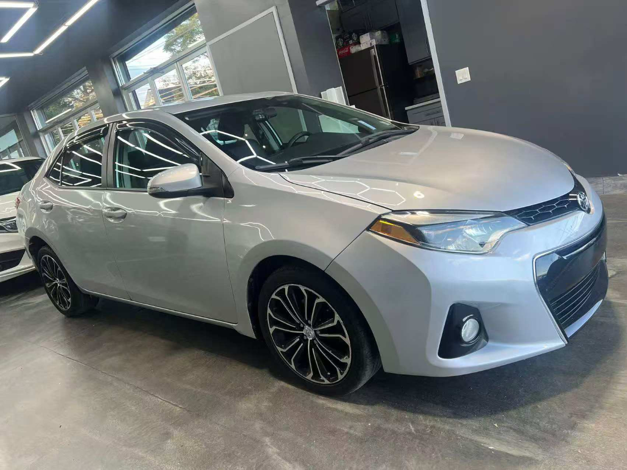 Toyota Corolla S Premium CVT 2015 Toyota Corolla S Premium CVT 2015