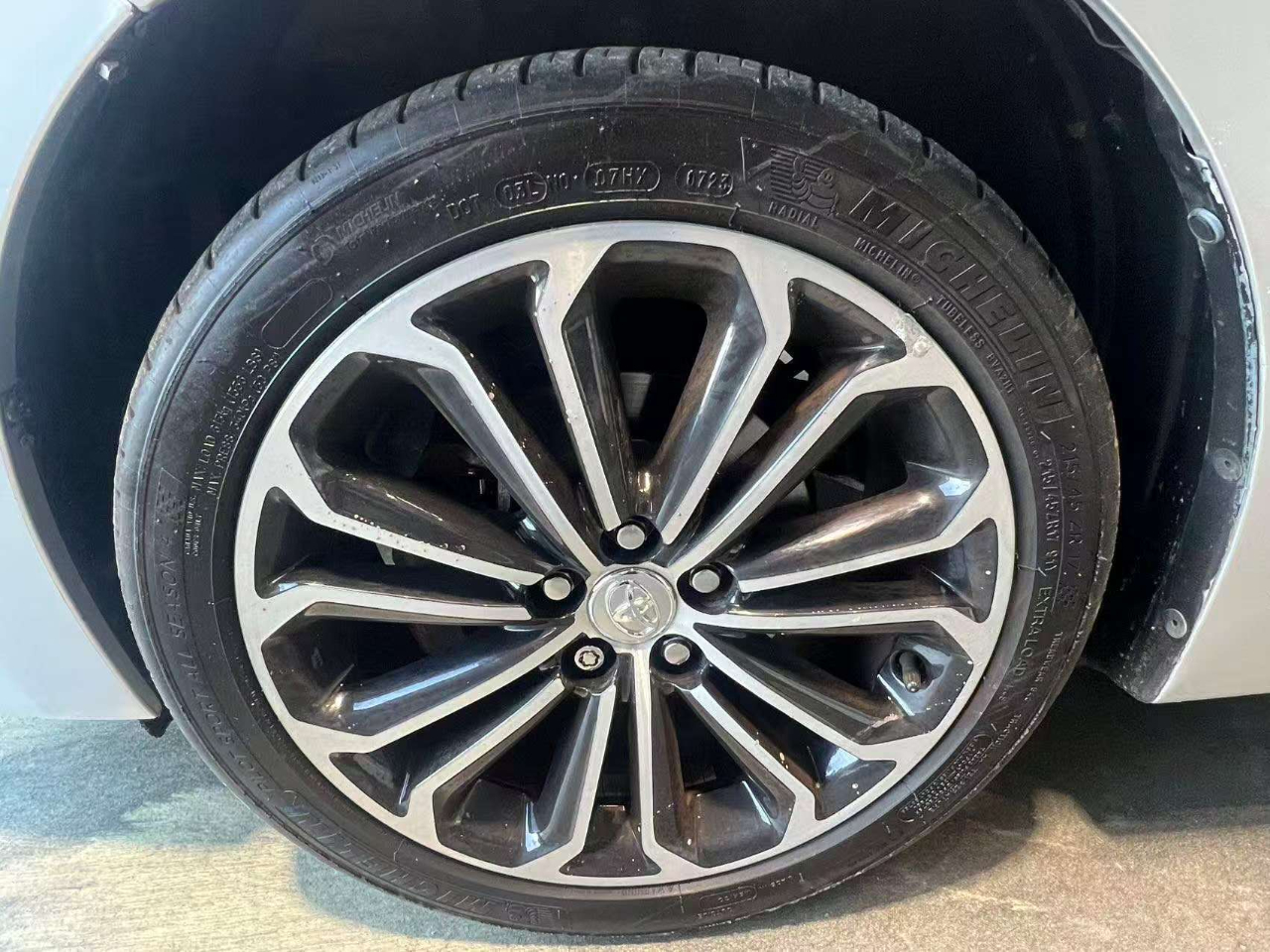 Toyota Corolla S Premium CVT 2015 Toyota Corolla S Premium CVT 2015
