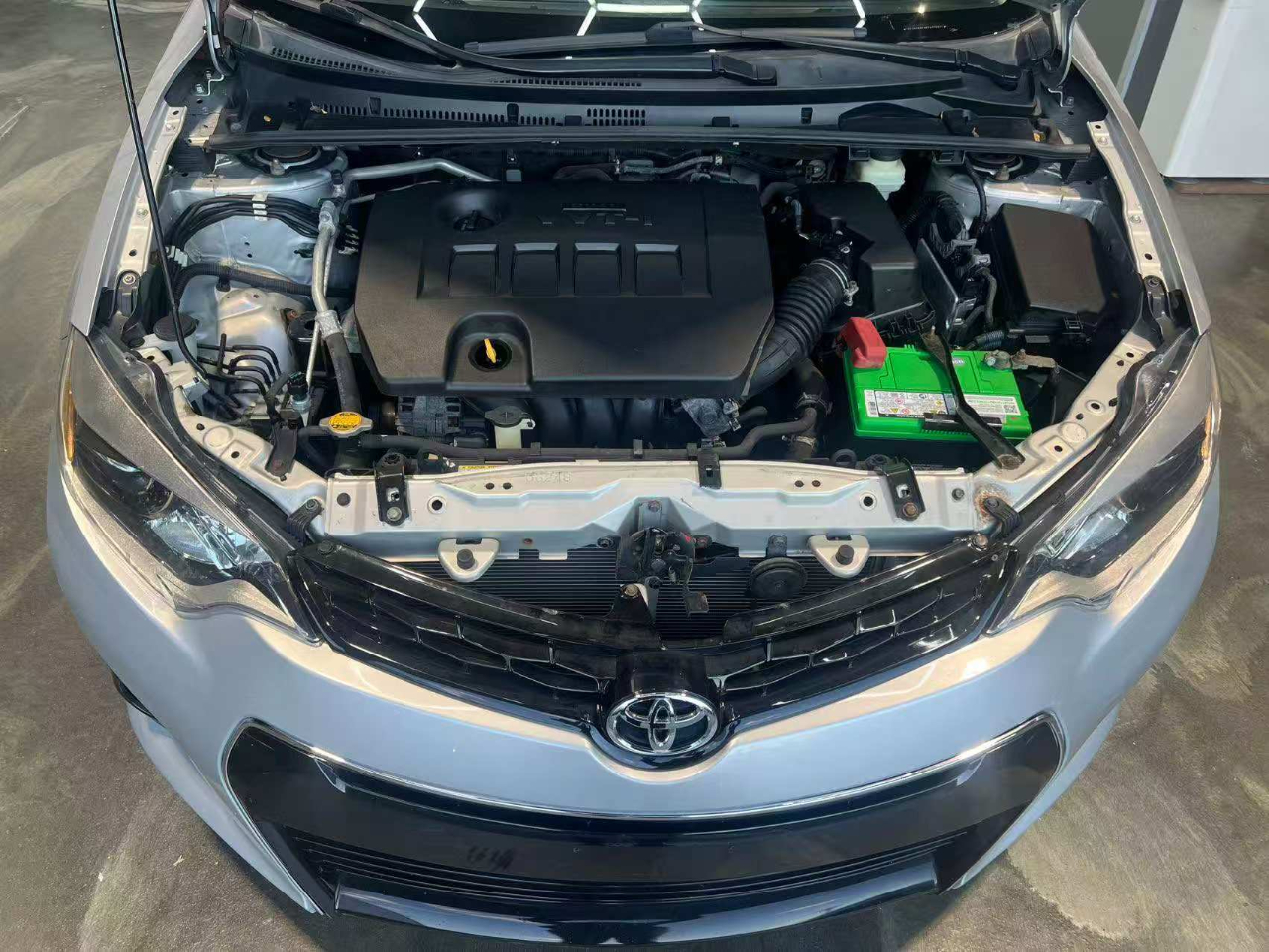 Toyota Corolla S Premium CVT 2015 Toyota Corolla S Premium CVT 2015