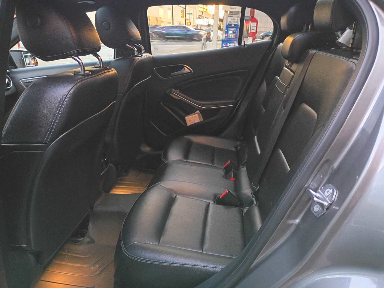 Mercedes-Benz GLA-Class GLA250 4MATIC 2018 Mercedes-Benz GLA-Class GLA250 4MATIC 2018