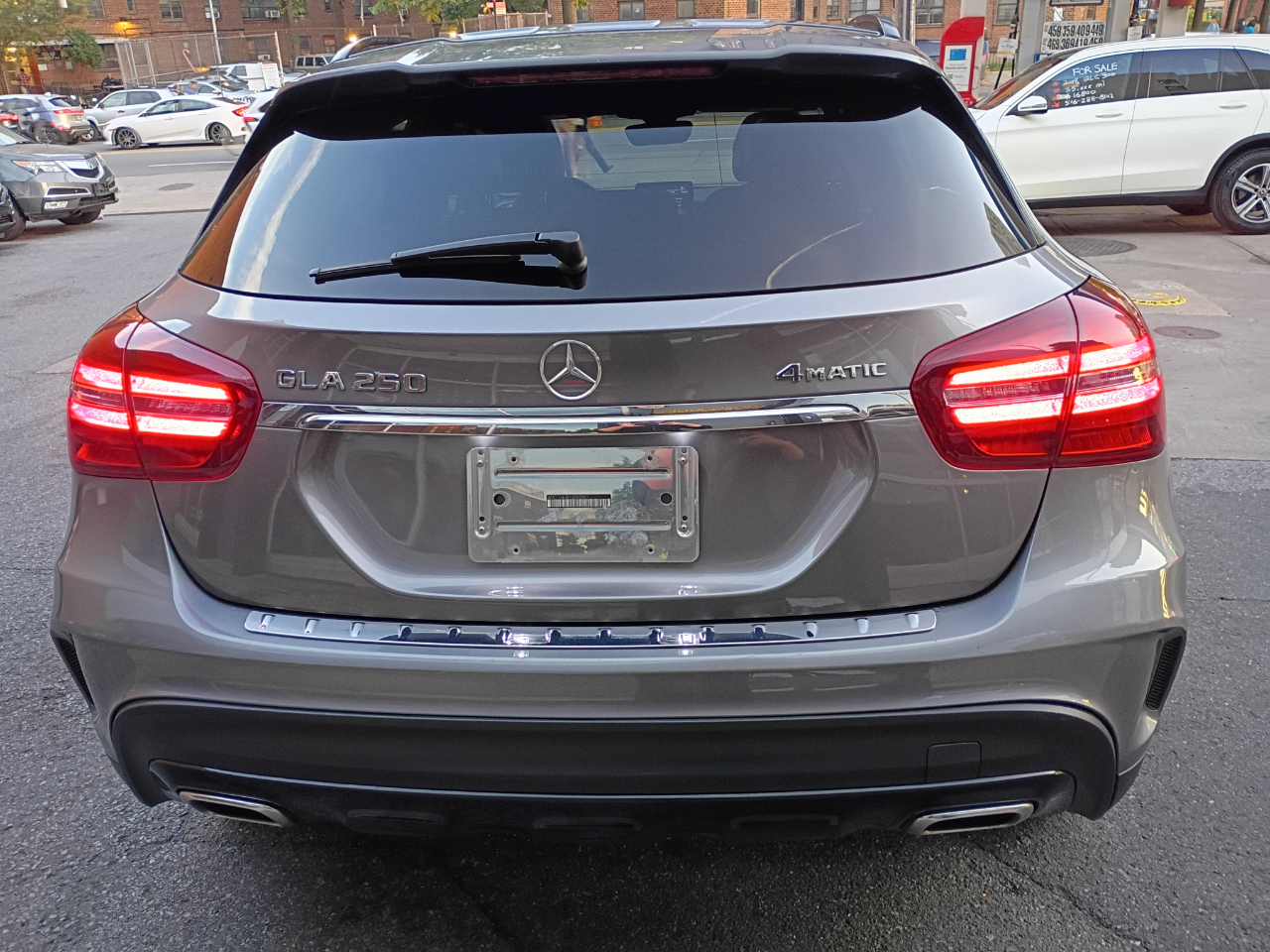 Mercedes-Benz GLA-Class GLA250 4MATIC 2018 Mercedes-Benz GLA-Class GLA250 4MATIC 2018