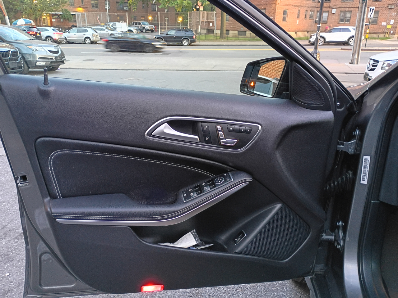 Mercedes-Benz GLA-Class GLA250 4MATIC 2018 Mercedes-Benz GLA-Class GLA250 4MATIC 2018