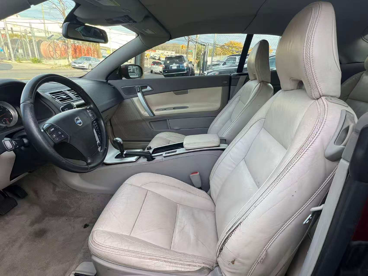 Volvo C70 T5 2012 Volvo C70 T5 2012