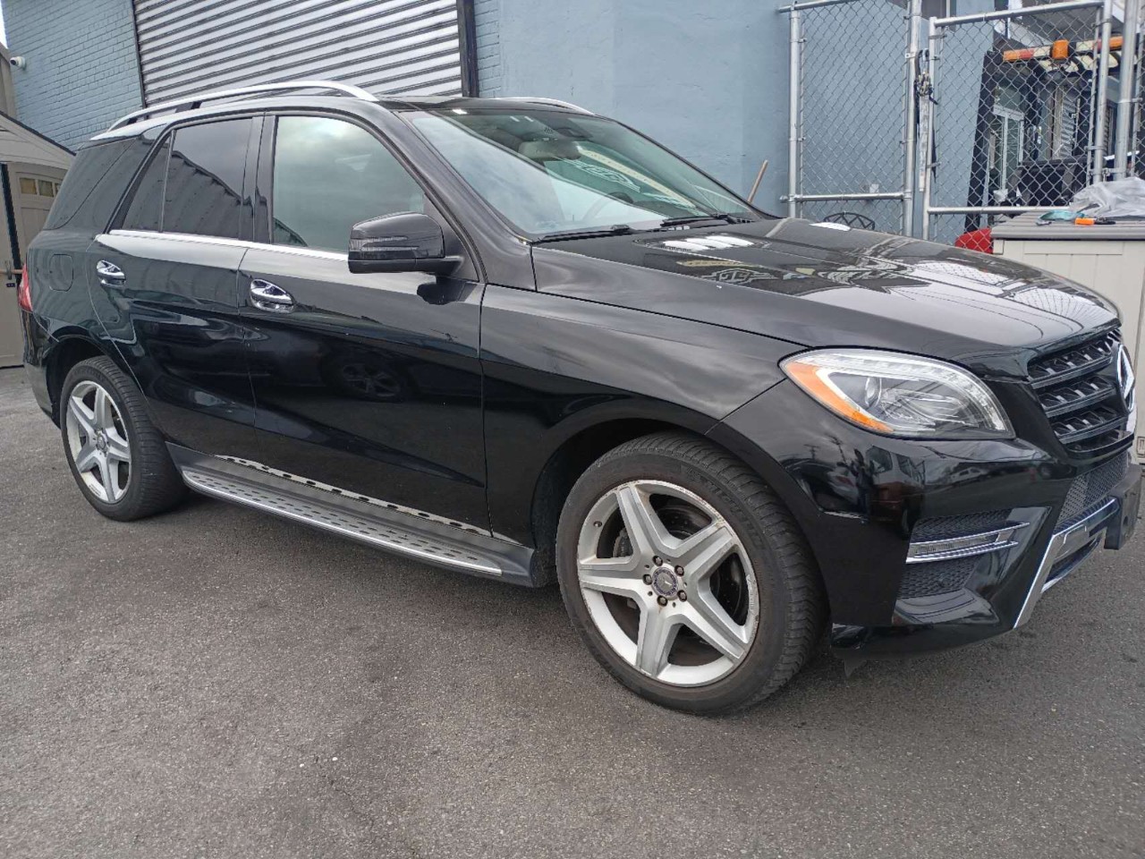 Mercedes-Benz M-Class ML400 4MATIC 2015 Mercedes-Benz M-Class ML400 4MATIC 2015