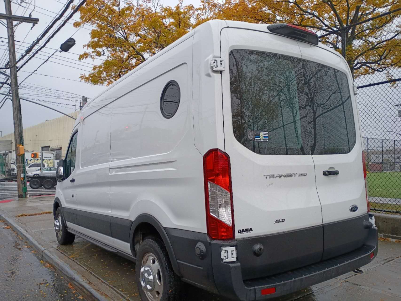 Ford Transit 250 Van Med. Roof w/Sliding Pass. 148-in. WB 2020 Ford Transit 250 Van Med. Roof w/Sliding Pass. 148-in. WB 2020