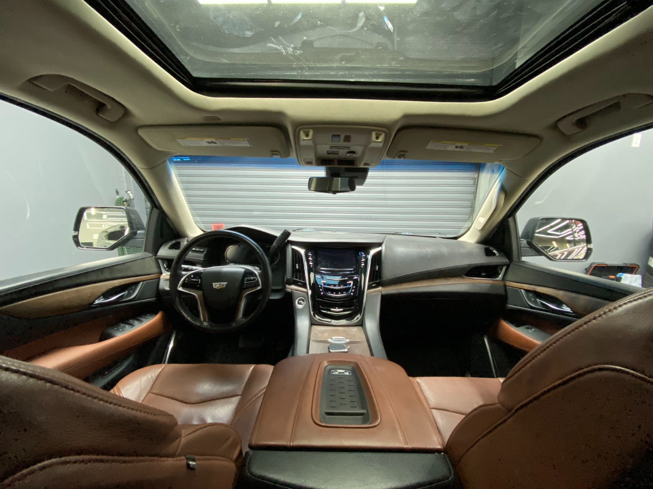 Cadillac Escalade ESV Premium 4WD 2017