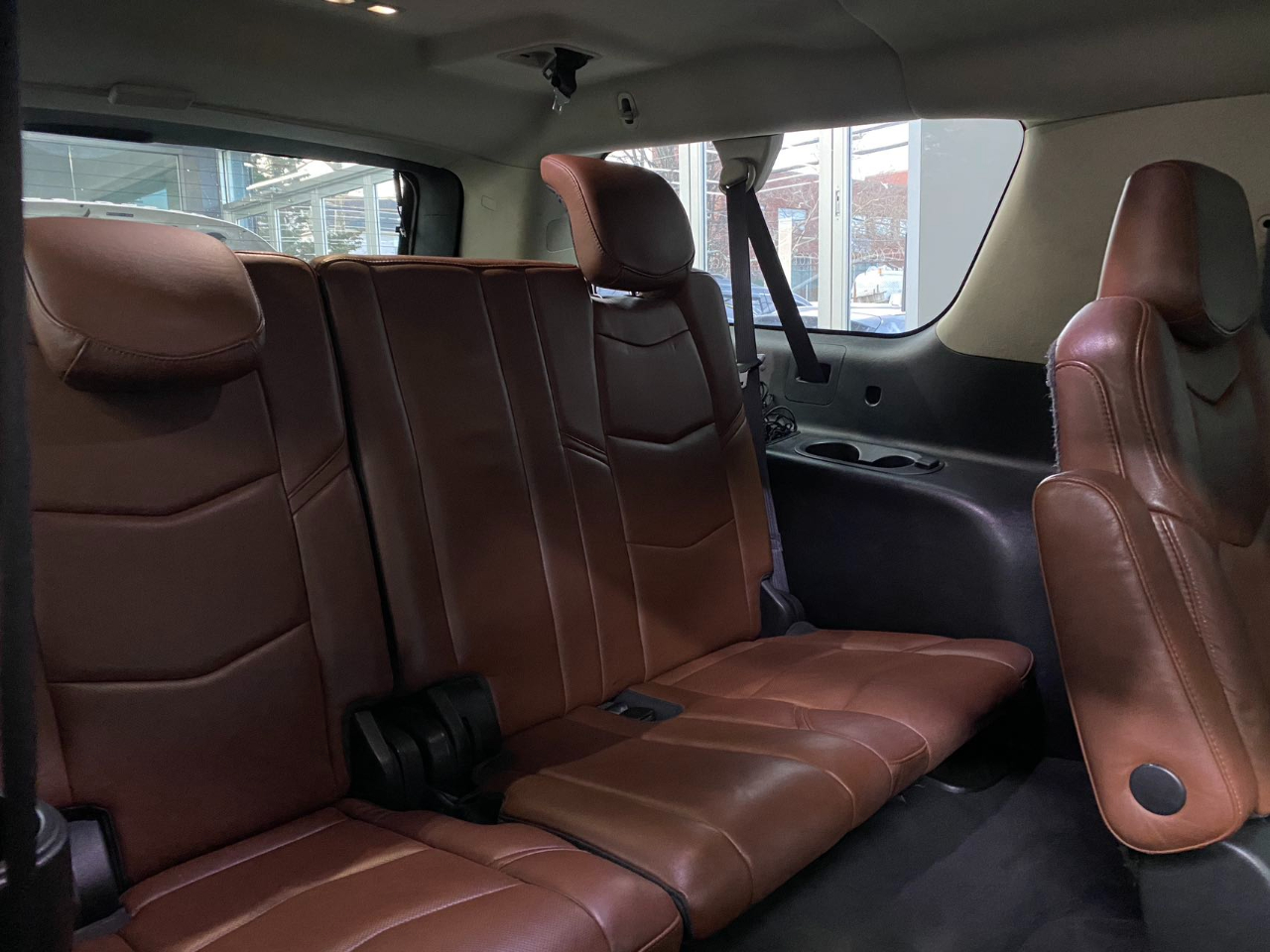 Cadillac Escalade ESV Premium 4WD 2017