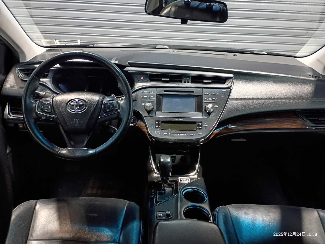 Toyota Avalon XLE Touring SE 2015