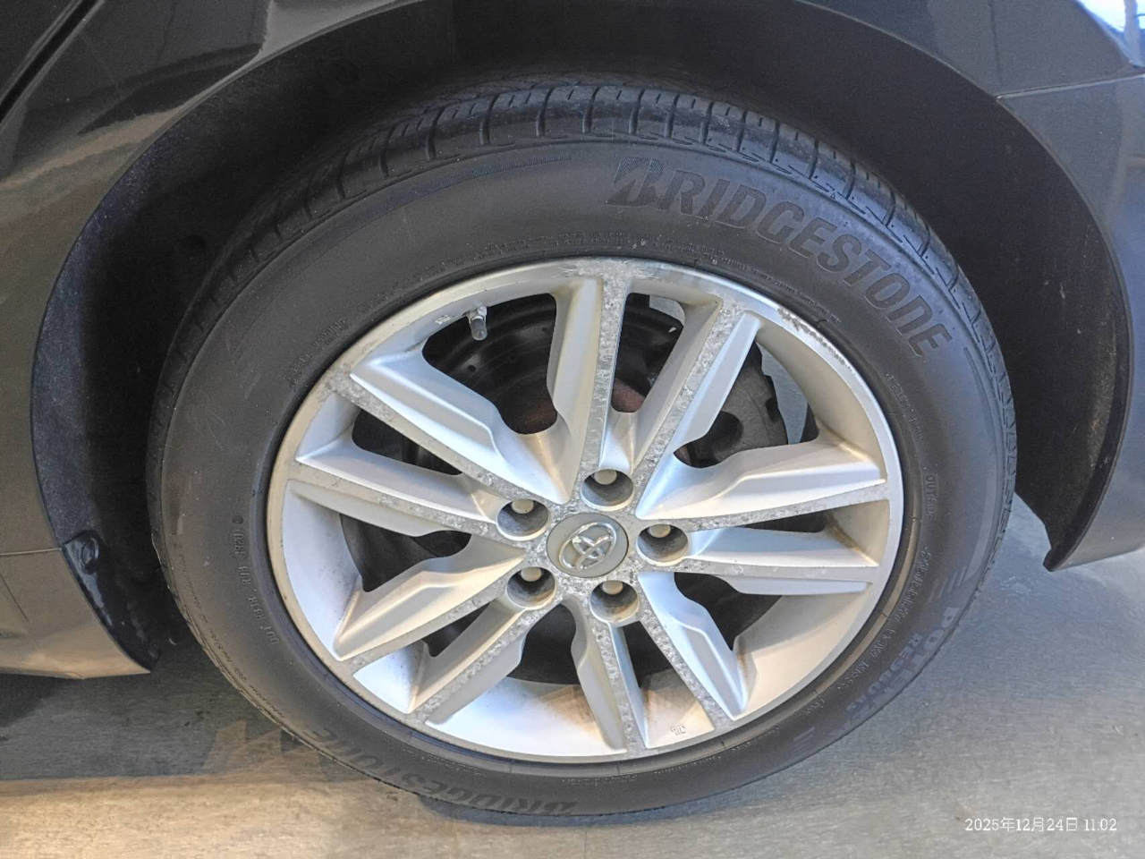 Toyota Avalon XLE Touring SE 2015