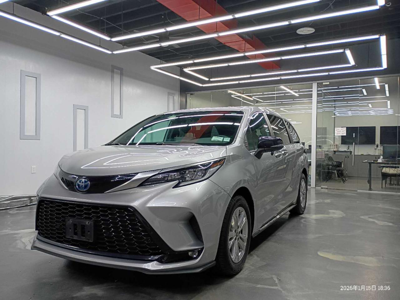 Toyota Sienna  2023