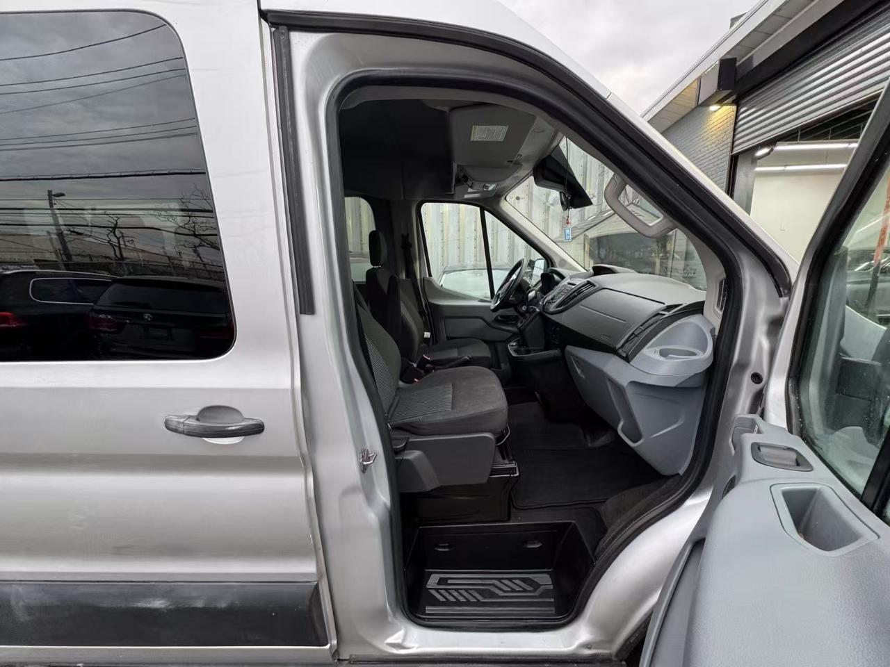 Ford Transit  2019