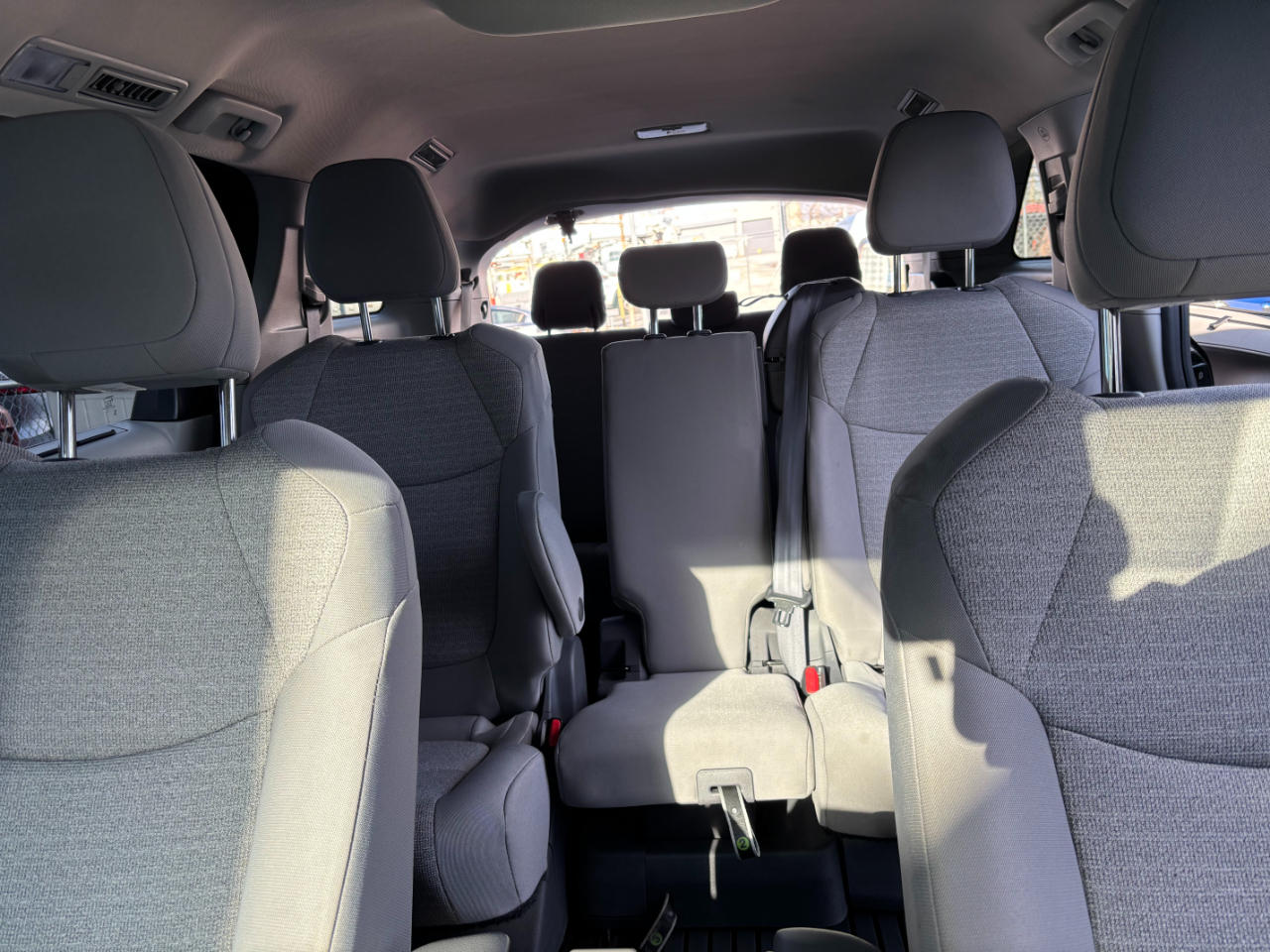 Toyota Sienna LE 8-Passenger AWD 2021