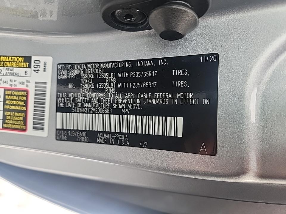 Toyota Sienna XLE 7-Passenger 2021