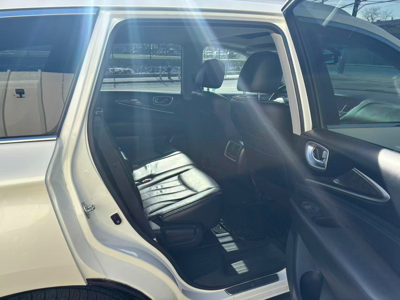 Infiniti QX60 Base AWD 2015