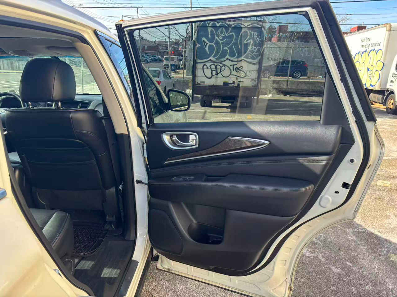 Infiniti QX60 Base AWD 2015