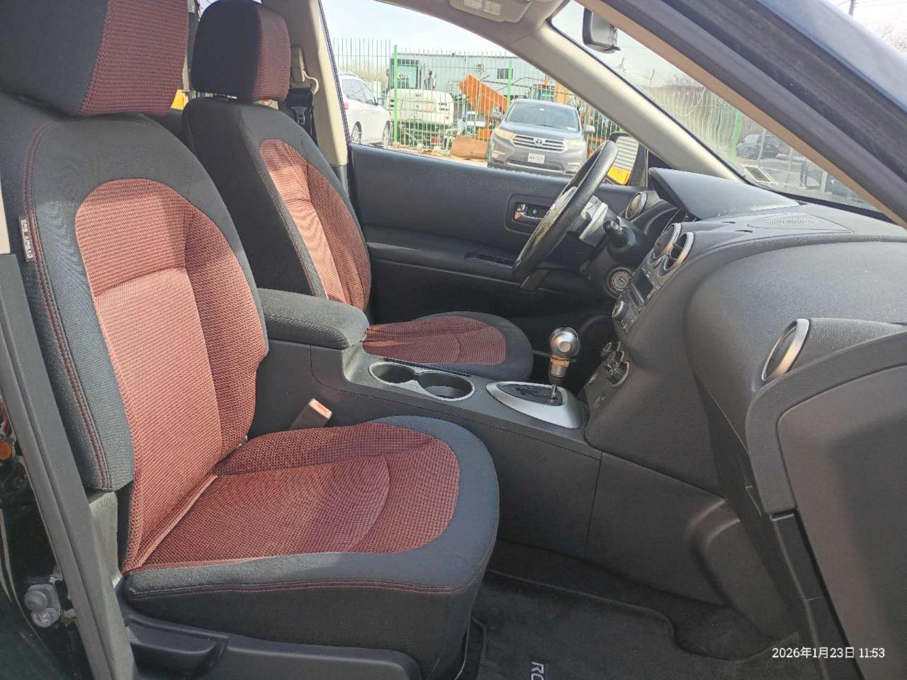 Nissan Rogue S 2WD 2008