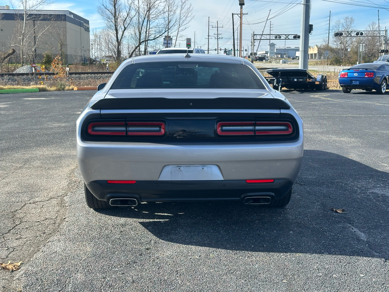 Dodge Challenger  2015