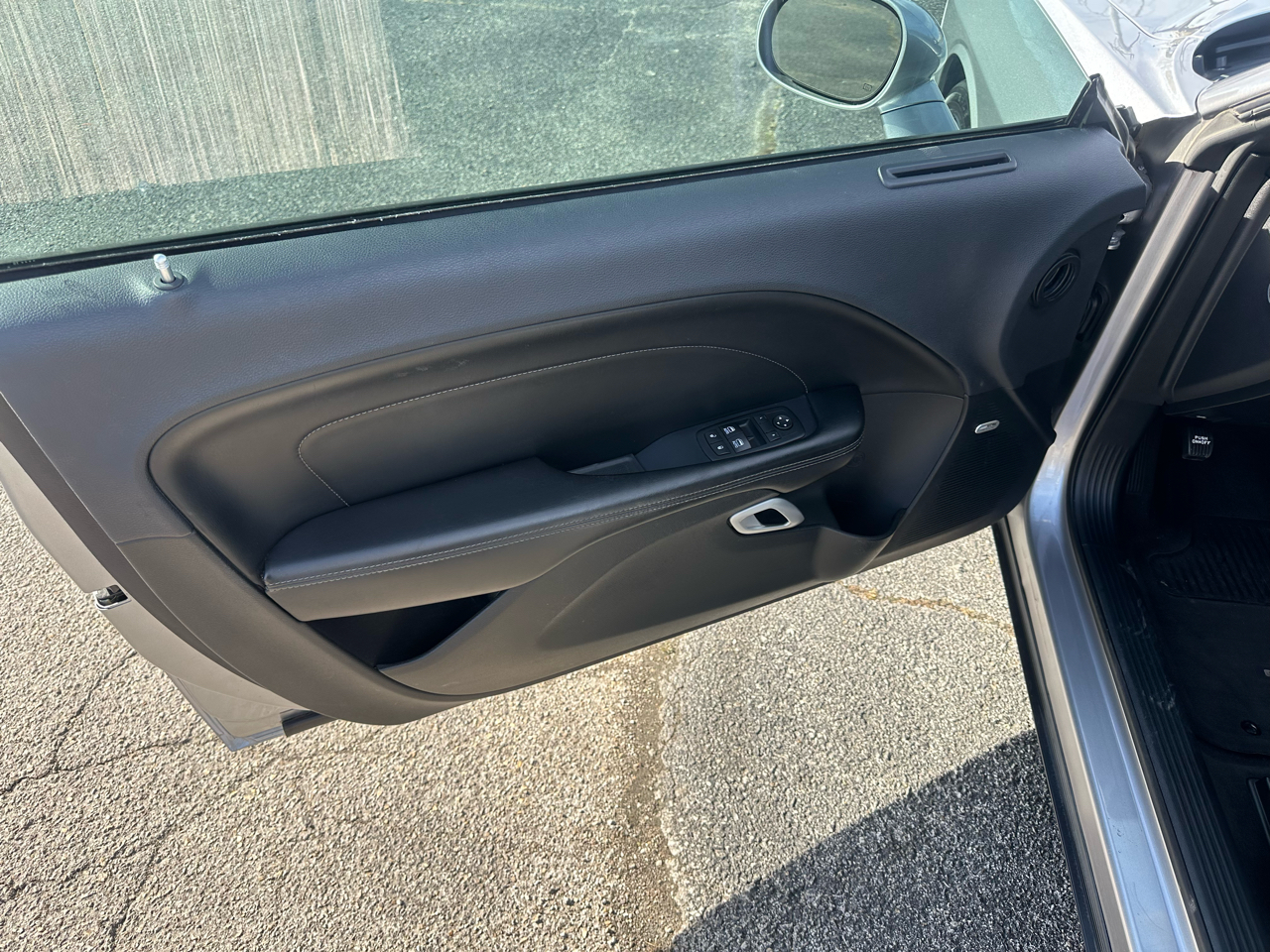 Dodge Challenger  2015