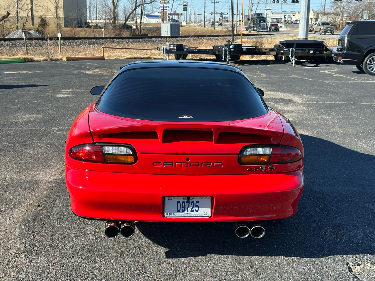 Chevrolet Camaro SS 2000