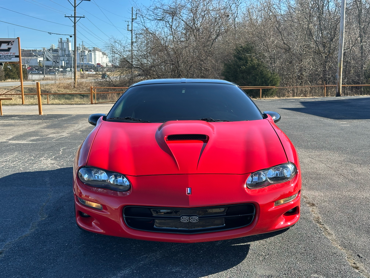 Chevrolet Camaro SS 2000
