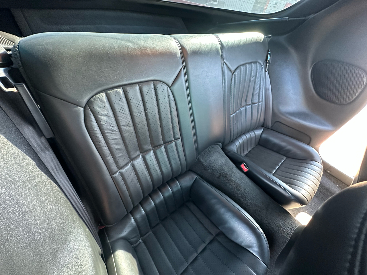 Chevrolet Camaro SS 2000