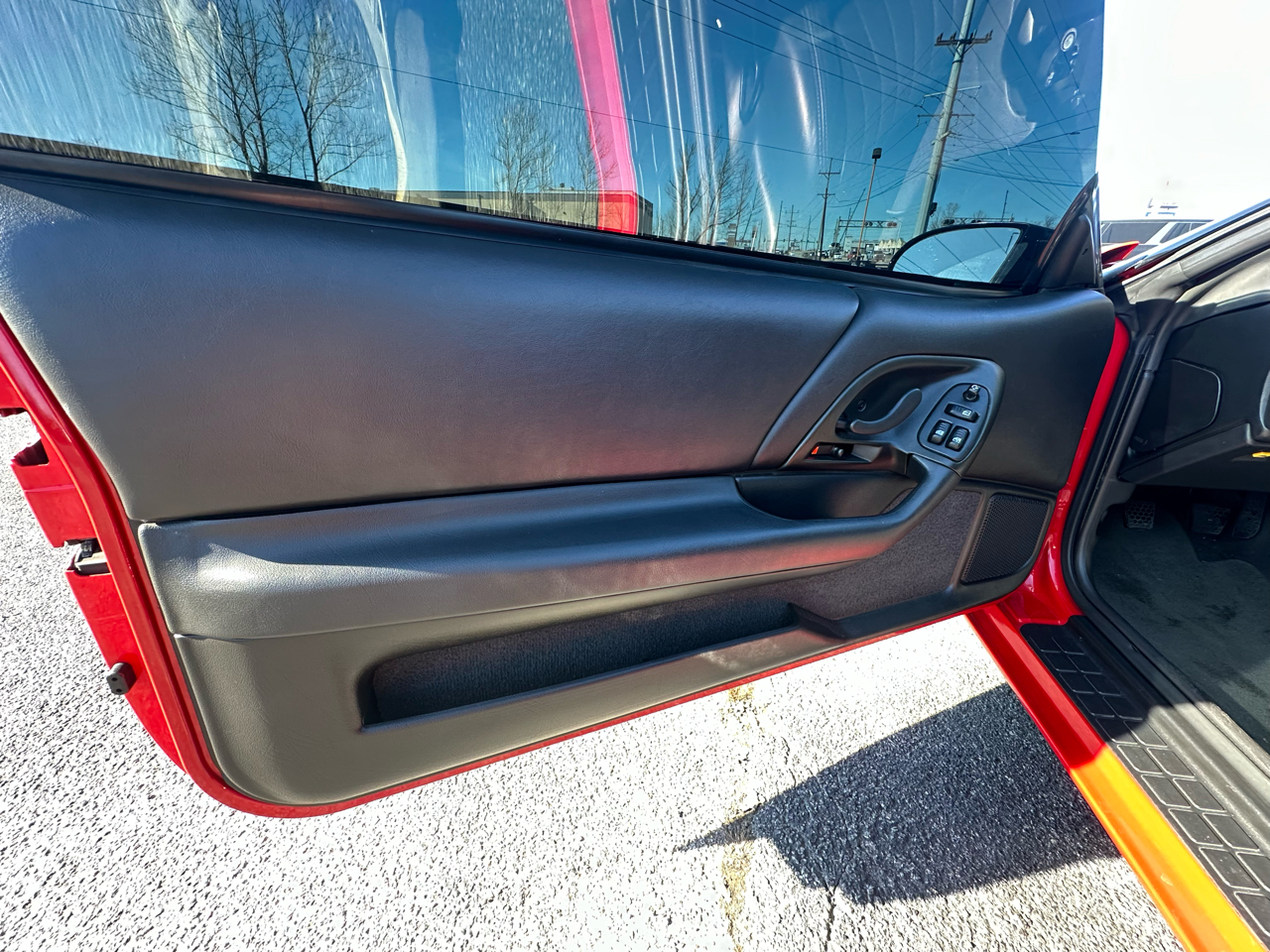 Chevrolet Camaro SS 2000