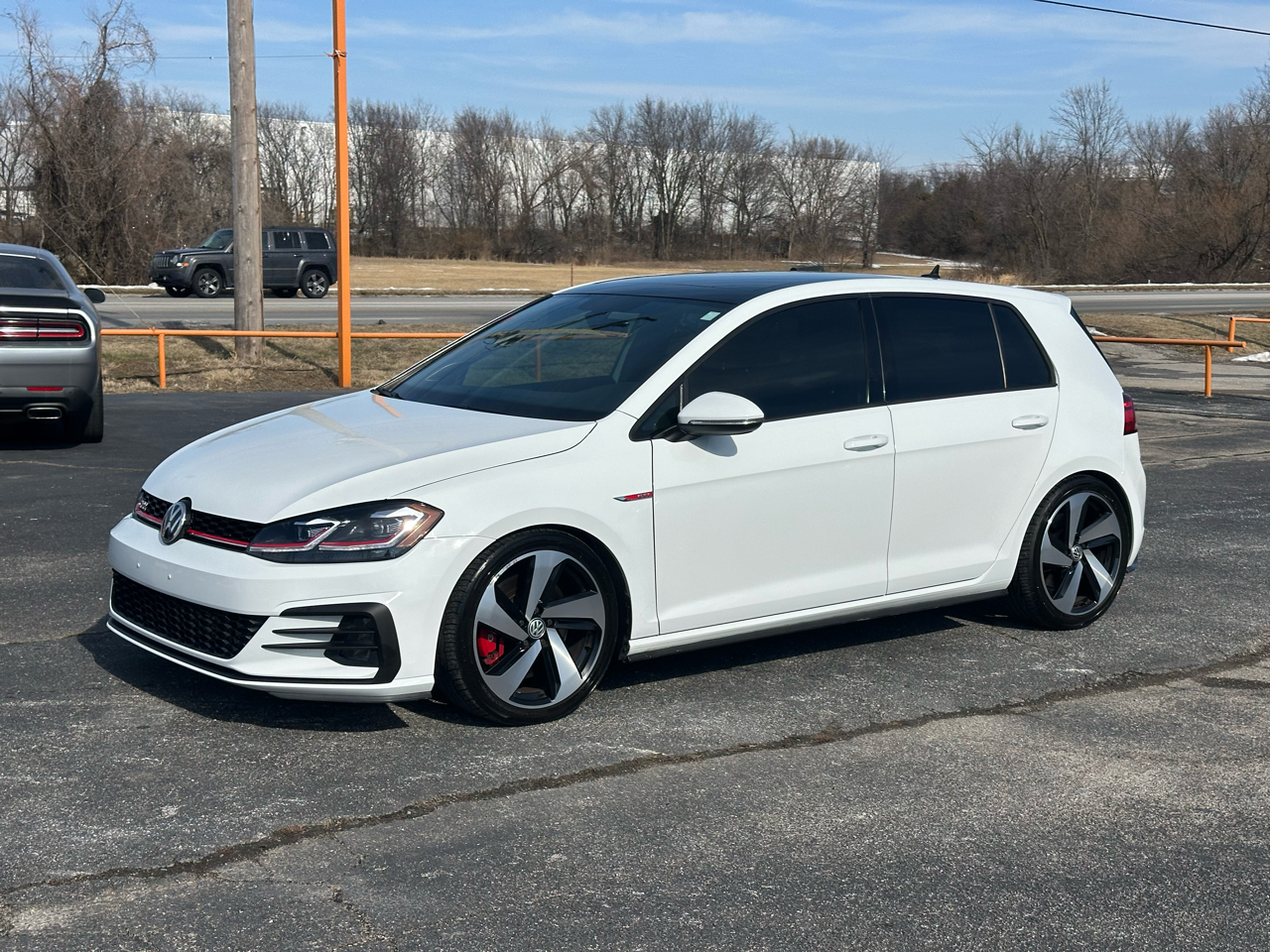2019 Volkswagen Golf GTI SE