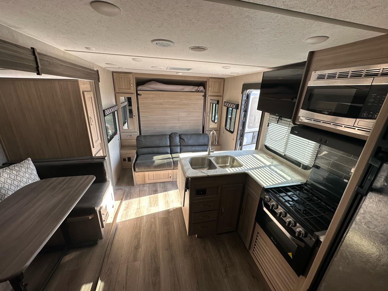 Forest River Freedom Express  2021