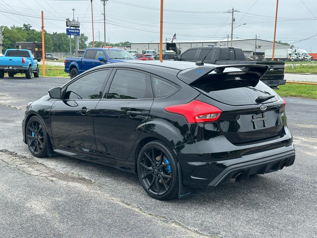 Ford Focus  2016