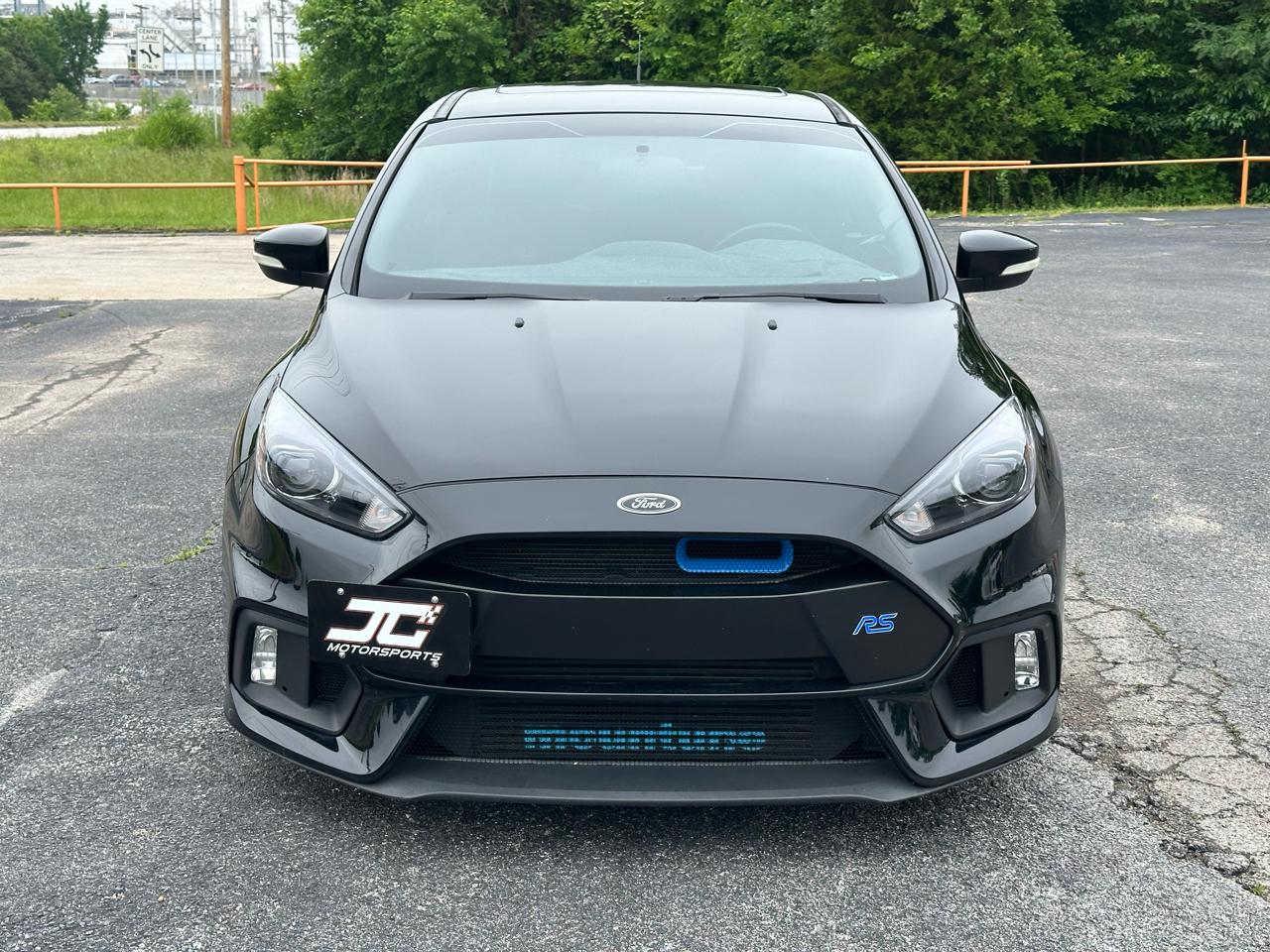 Ford Focus  2016