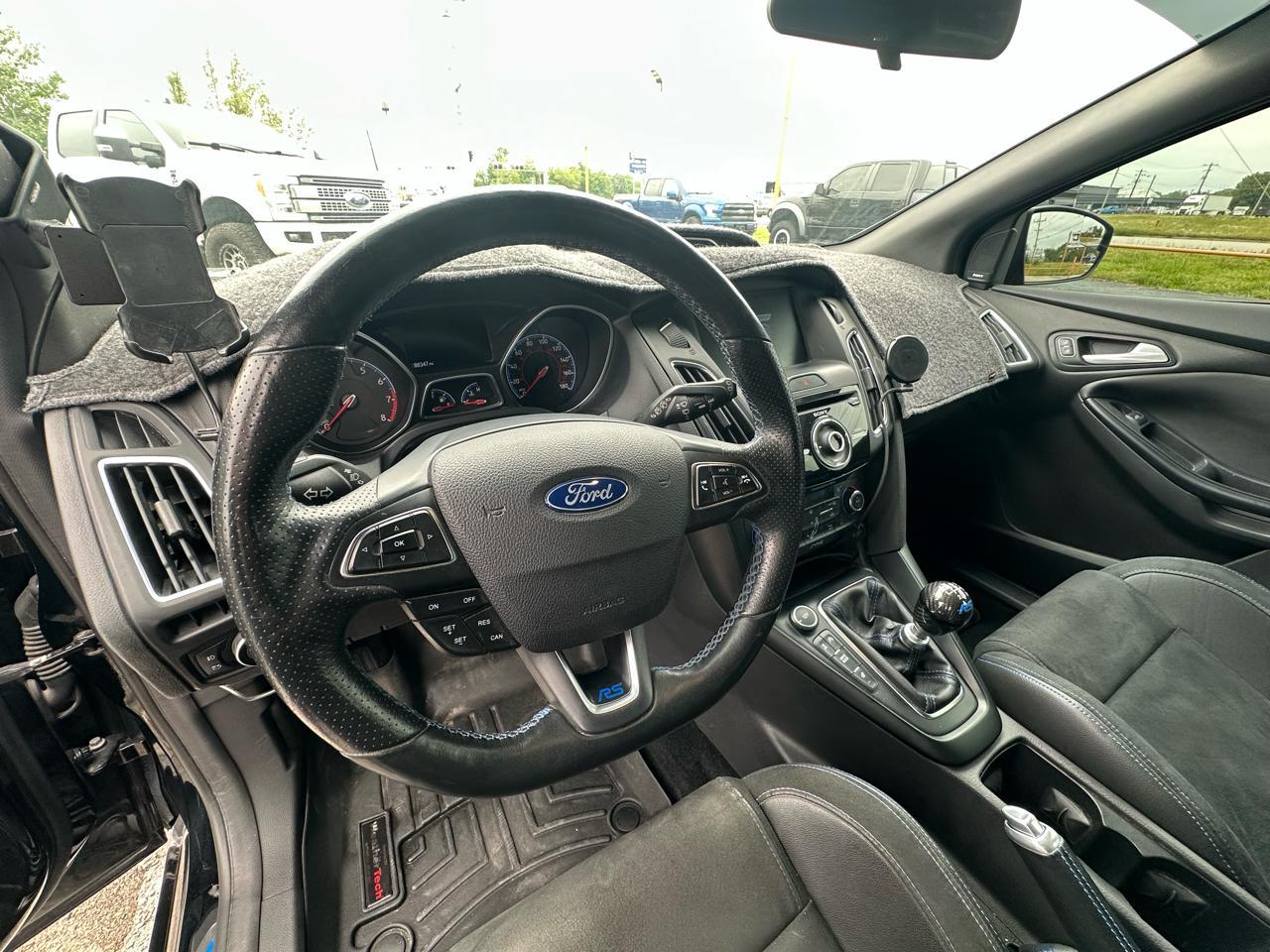 Ford Focus  2016