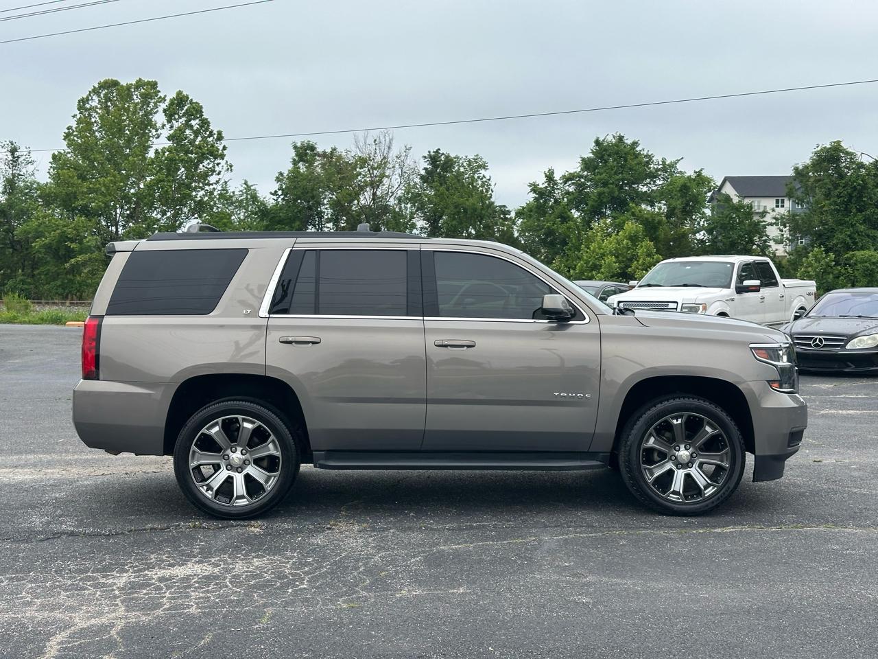 Chevrolet Tahoe  2017