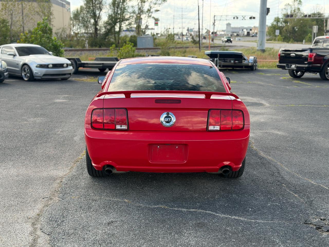 Ford Mustang GT Deluxe 2006