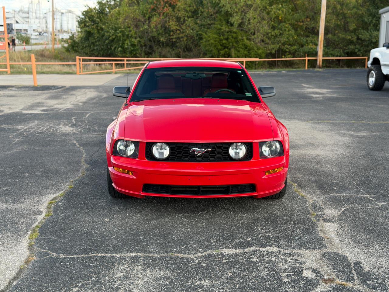 Ford Mustang GT Deluxe 2006
