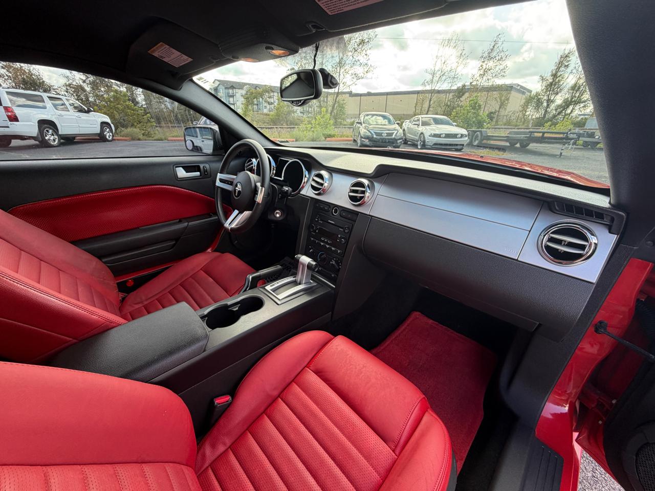 Ford Mustang GT Deluxe 2006