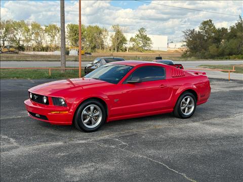 2006 Ford Mustang GT DELUXE
