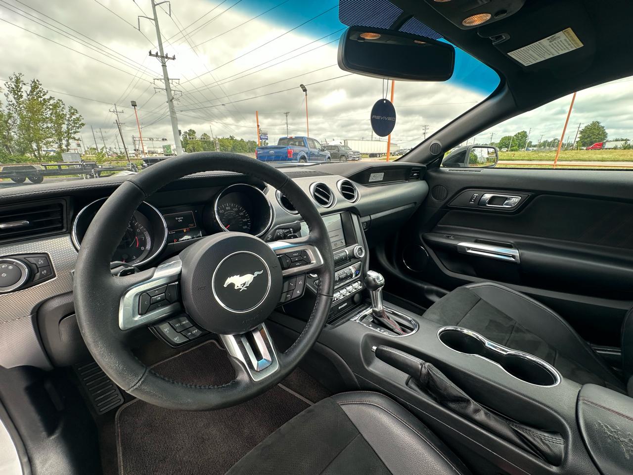 Ford Mustang  2017