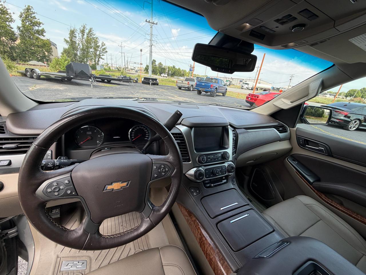 Chevrolet Suburban  2018