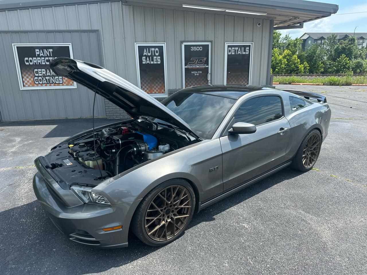 Ford Mustang  2013