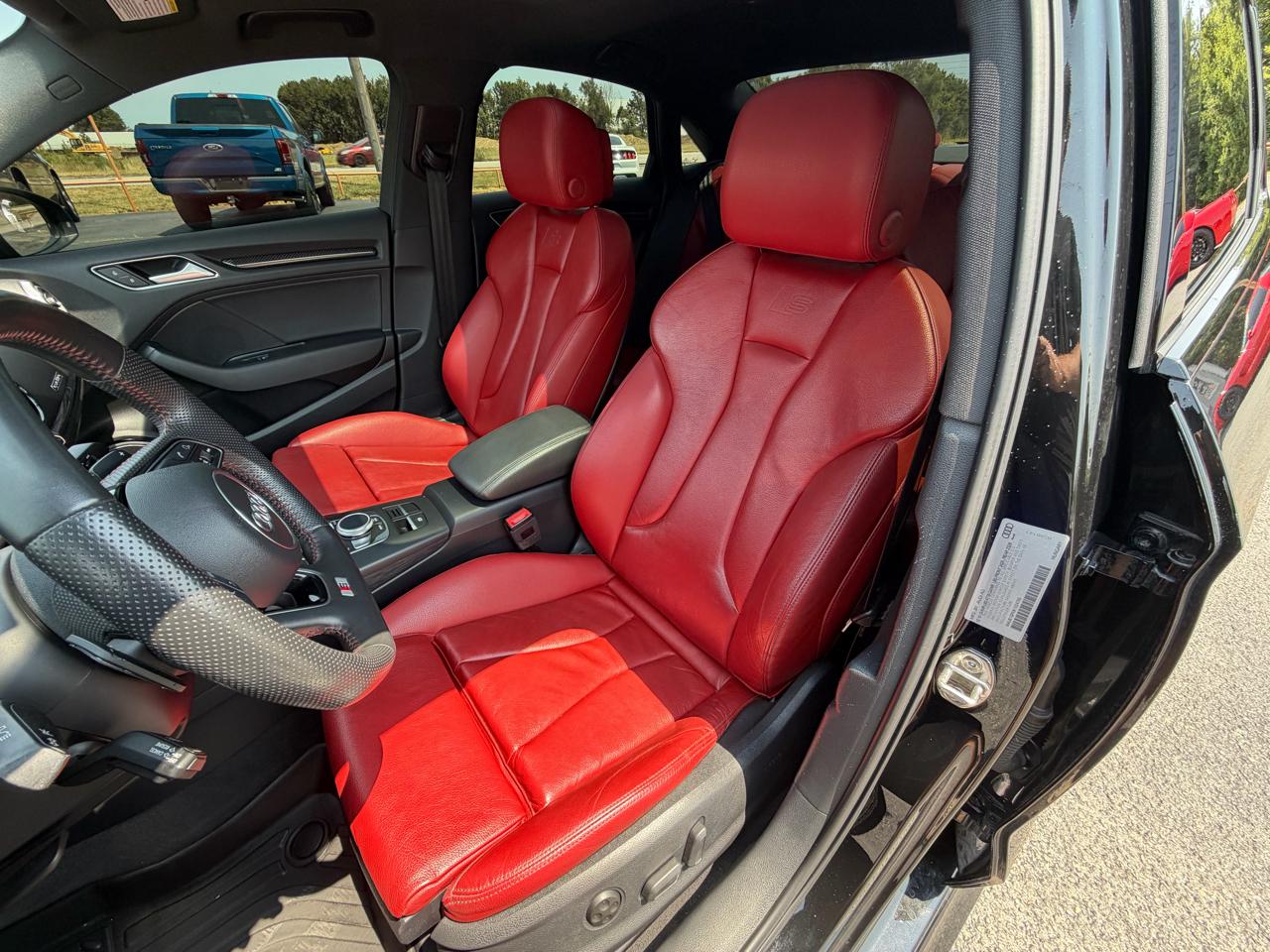 Audi S3  2019