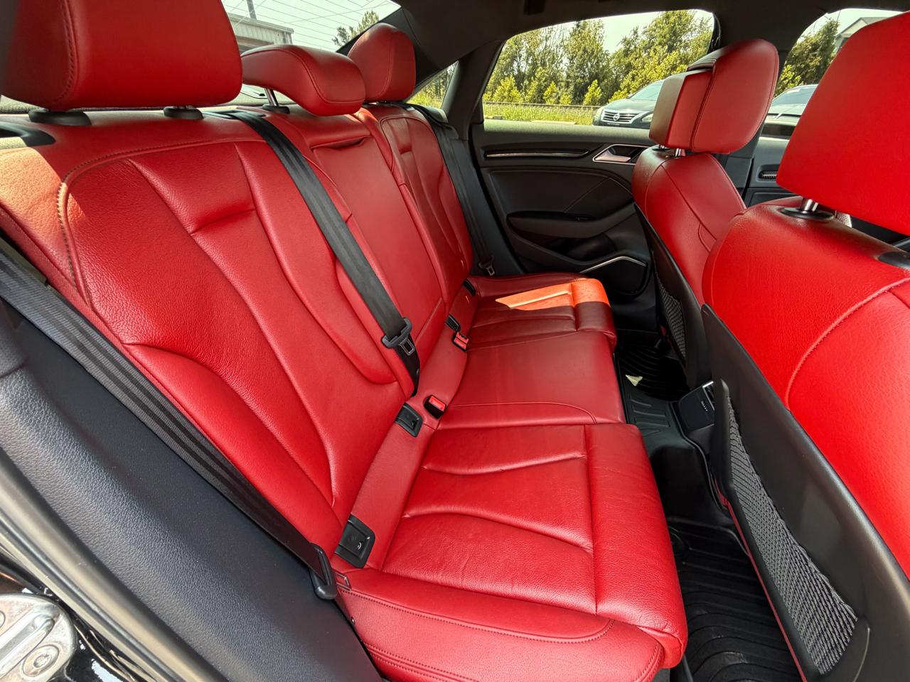 Audi S3  2019
