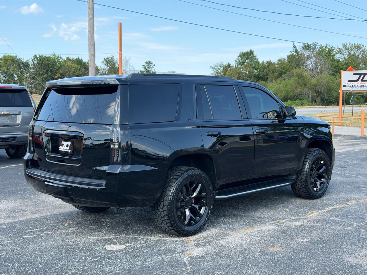 Chevrolet Tahoe  2016