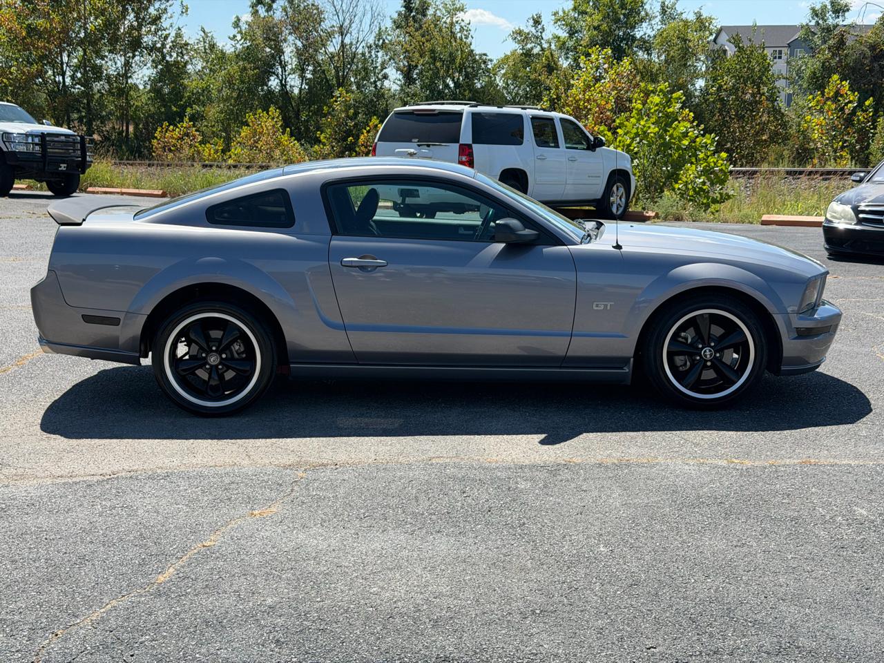 2006 Ford Mustang GT Deluxe - Photo 6
